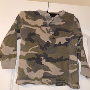 Faded Glory Camo Long sleeve